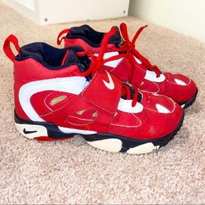 Nike Air Diamond Turf - Red and Gold - Size 2.5 Kids